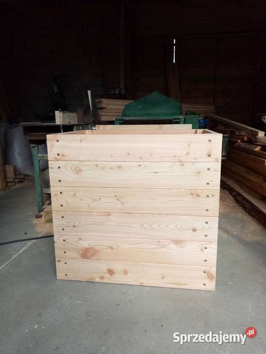 Doniczki z drewna do ogrodu Andrychów sprzedam