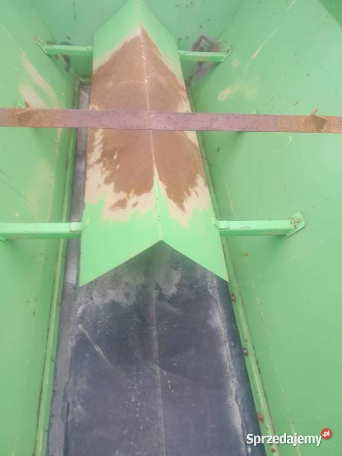 Rozsiewacz wapna Rotina 10000B Sadogóra