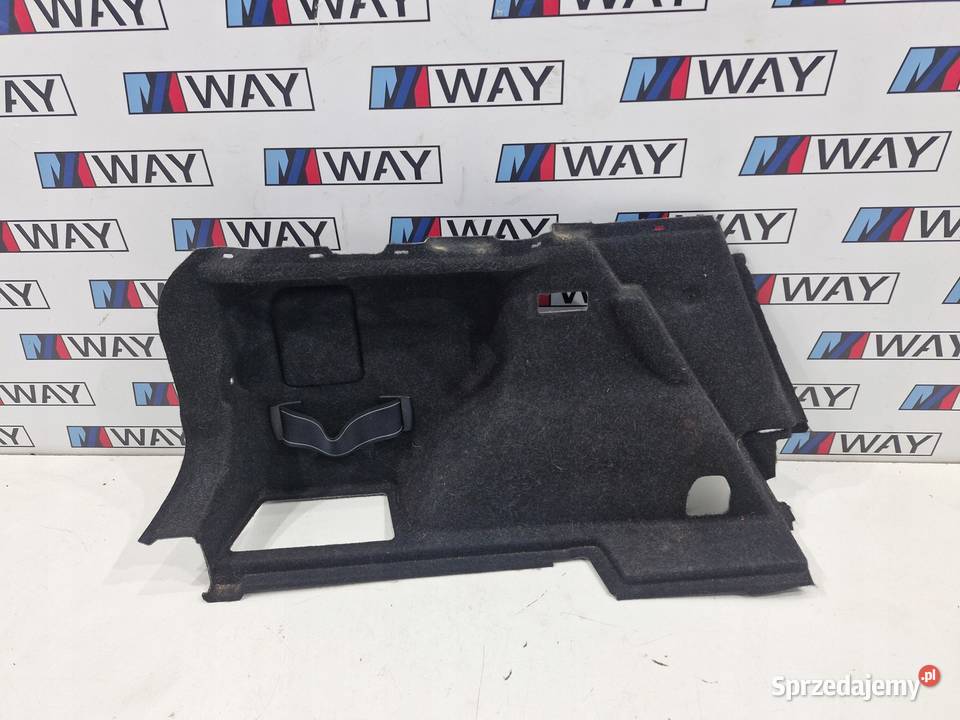 BMW X1 E84 BOCZEK BAGAŻNIKA LEWY TAPICERKA LEWA Motoryzacja