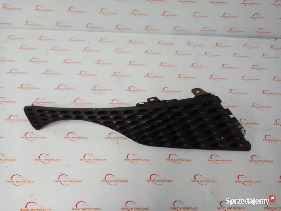 GRILL KRATKA ATRAPA PRAWA 620741KA6A NISSAN JUKE Atrapy Kielce sprzedam