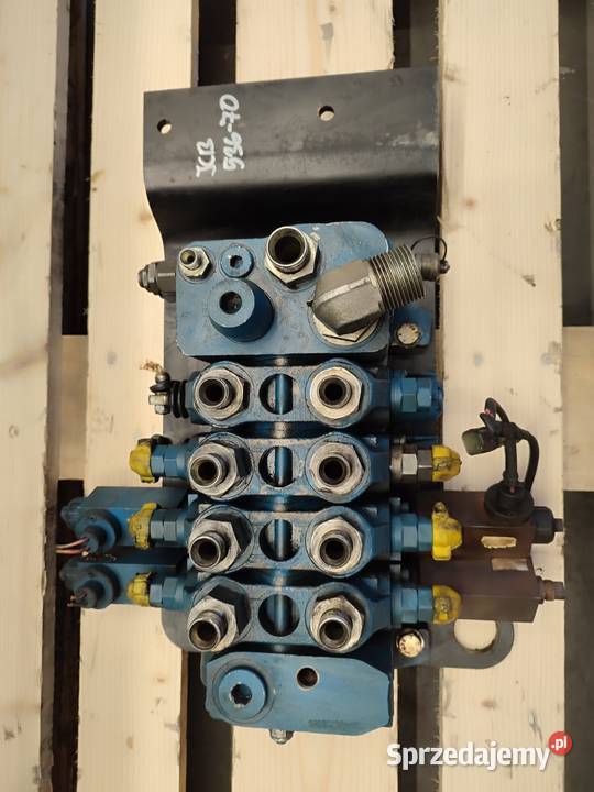 Rozdzielacz hydrauliczny 07260157 JCB 53670 Wilkowo
