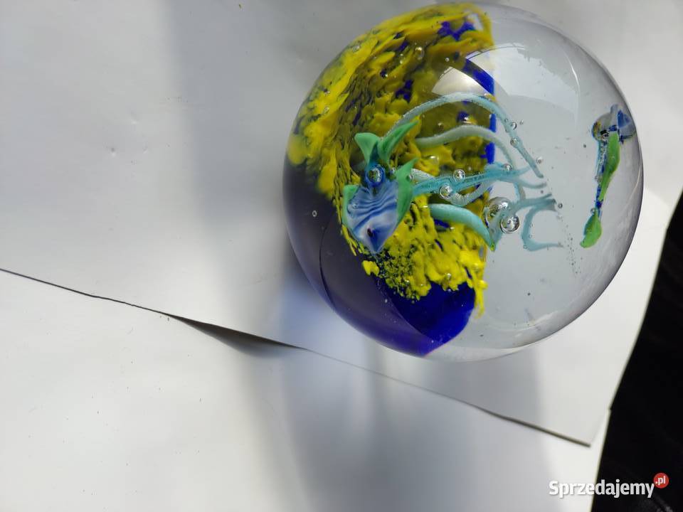 kula szklana z rybami PRL
