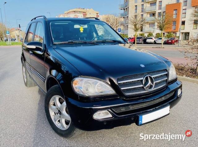 2002 MercedesBenz ML 400 cdi 4matic hak 7 os elektrochrom. lusterko wst. sprzedam