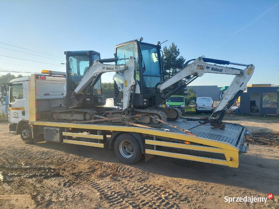 Laweta TRANSPORT Pomoc drogowa wózki widłowe Pomoc drogowa i holowanie Zawiercie