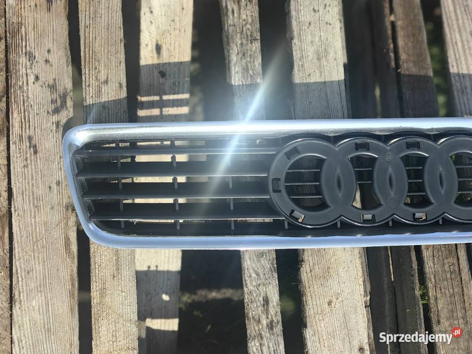 Grill przedni A4 b5 chrom Maski Inczew
