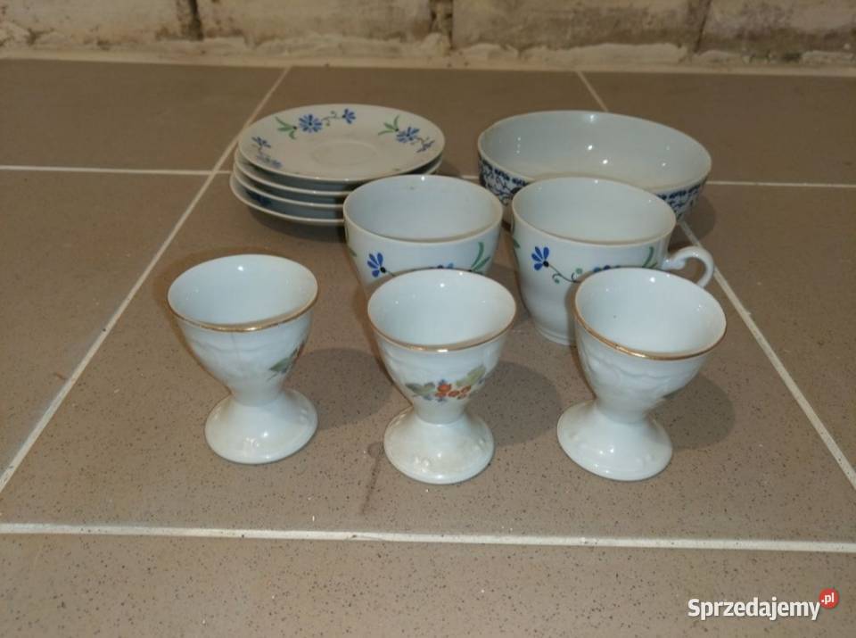 Filiżanki z talerzami porcelanowe Polskie PRL Kołobrzeg