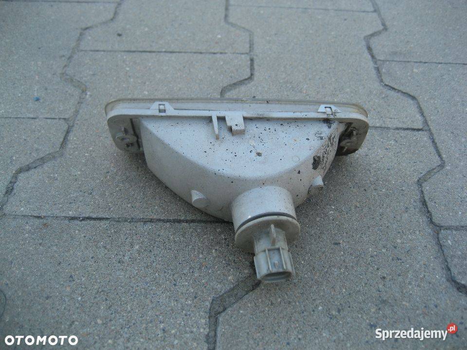 mitsubishi lancer 8891r lampa tył prawa zderzaka sprzedam
