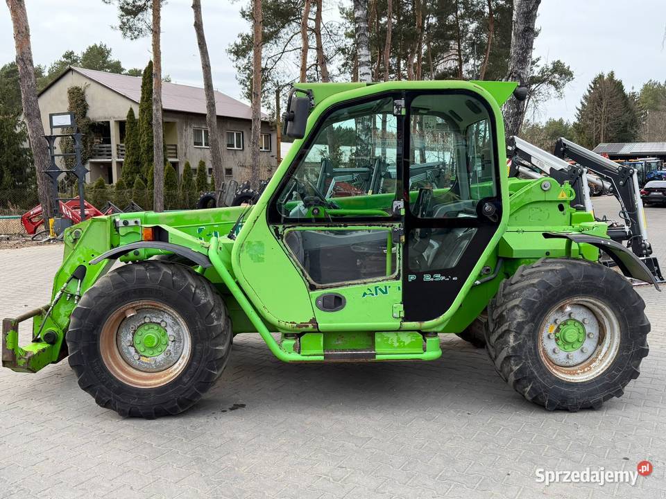 Merlo Farmer P326 PLUS Jcb 52656 Manitou 732 nieuszkodzony Pozostałe mazowieckie Laskowiec