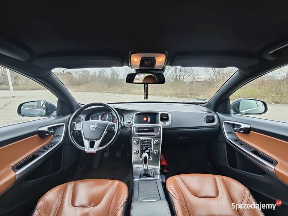 Volvo S60 D4 Momentum ASR (kontrola trakcji) Podkrasne