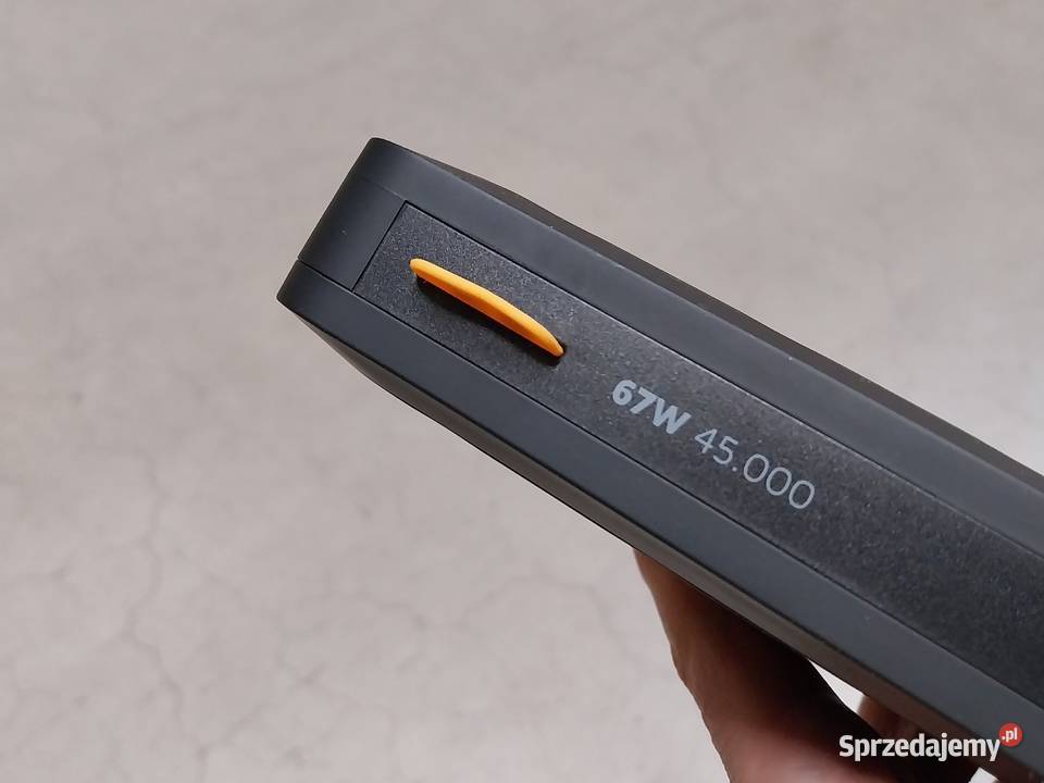 Powerbank Xtorm Fuel 45000 mAh 67 W czarny Czeladź