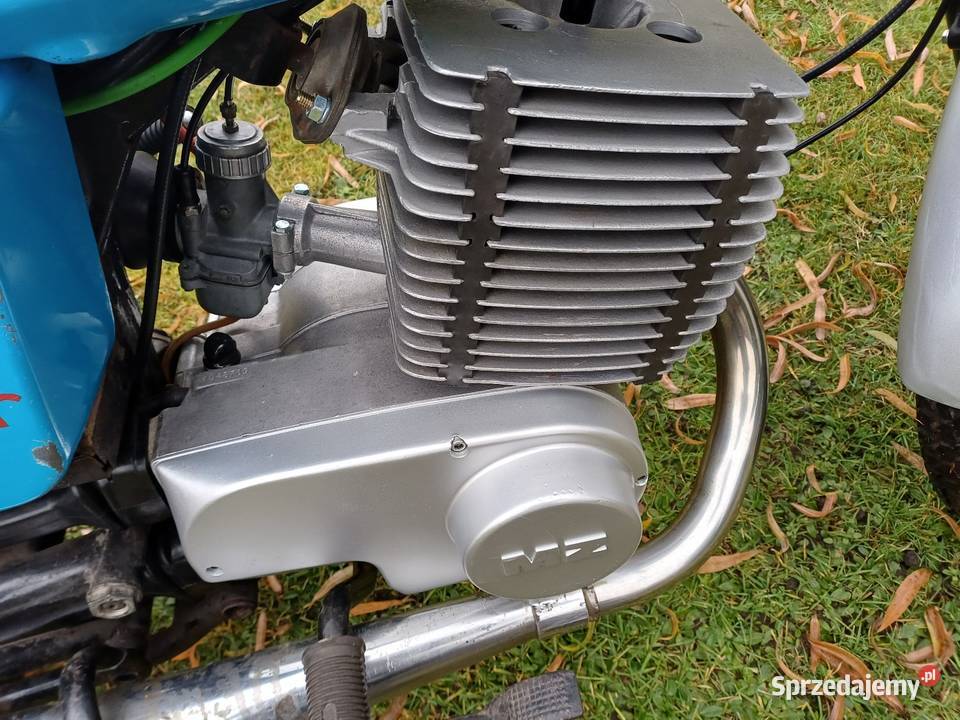 MZ ETZ 250 2 SZTUKI jedna z oc i pt MZ Bieruń