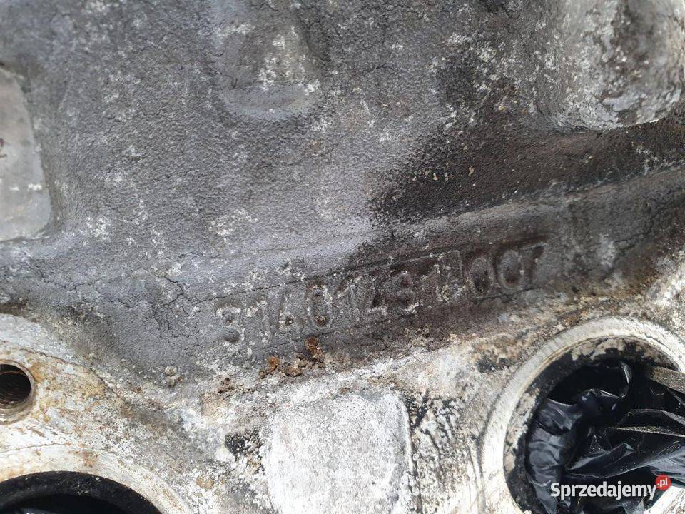 GŁOWICA VOLVO V70 31401431 osobowe kujawsko-pomorskie Lipno