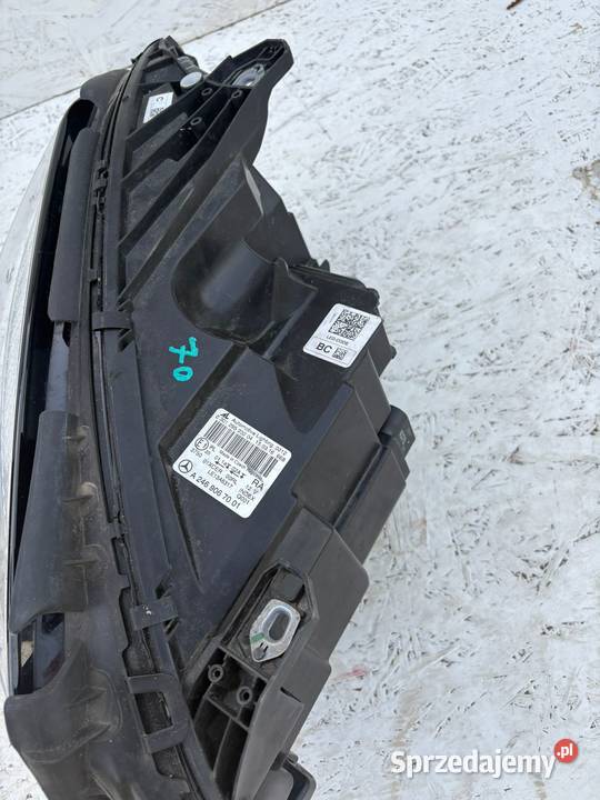 MERCEDES B KLASA W246 LAMPA PRAWY PRZÓD BI XENON Jabłonna