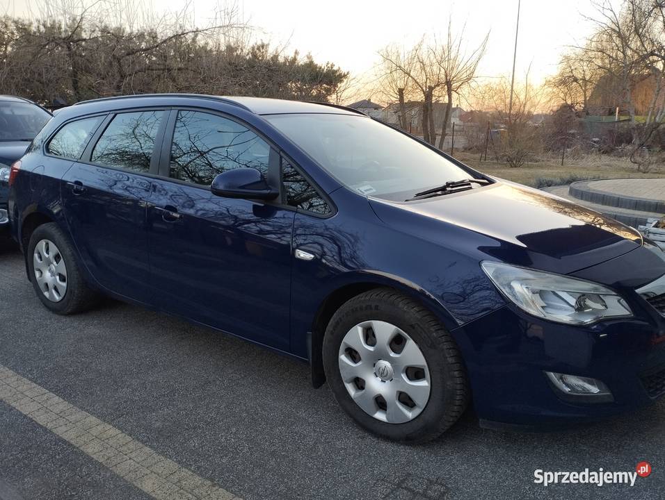 Sprzedam Opla Astrę salon Polska 17 CDTI 110 isofix Chełm