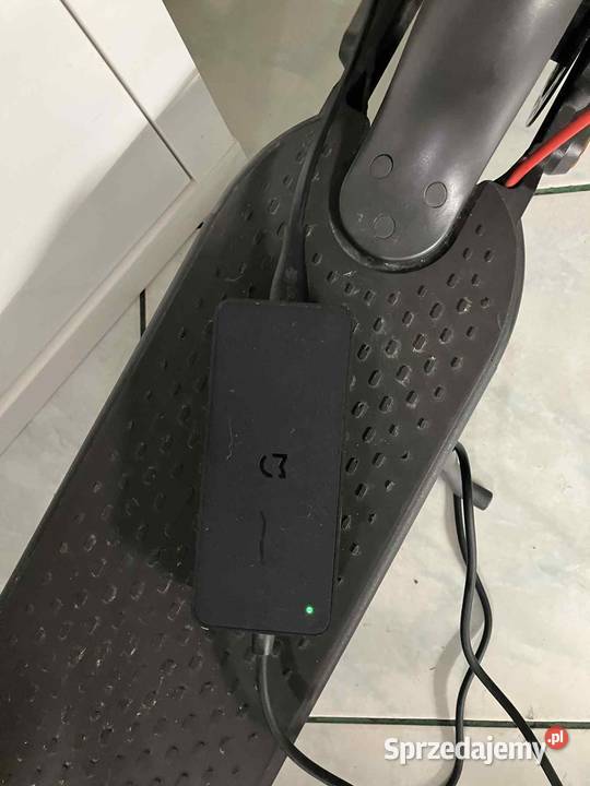 Hulajnoga elektryczna Mi Electric Scooter Pro 2