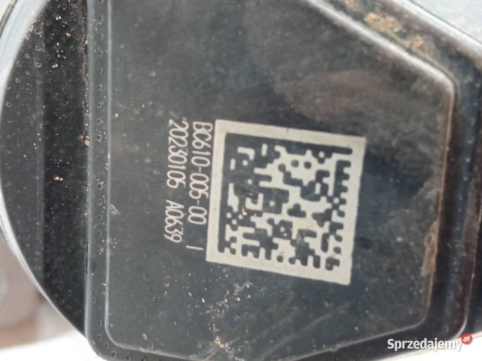 ZACISK HAMULCOWY PRAWY TYŁ 20 HYBRID 883248003 osobowe