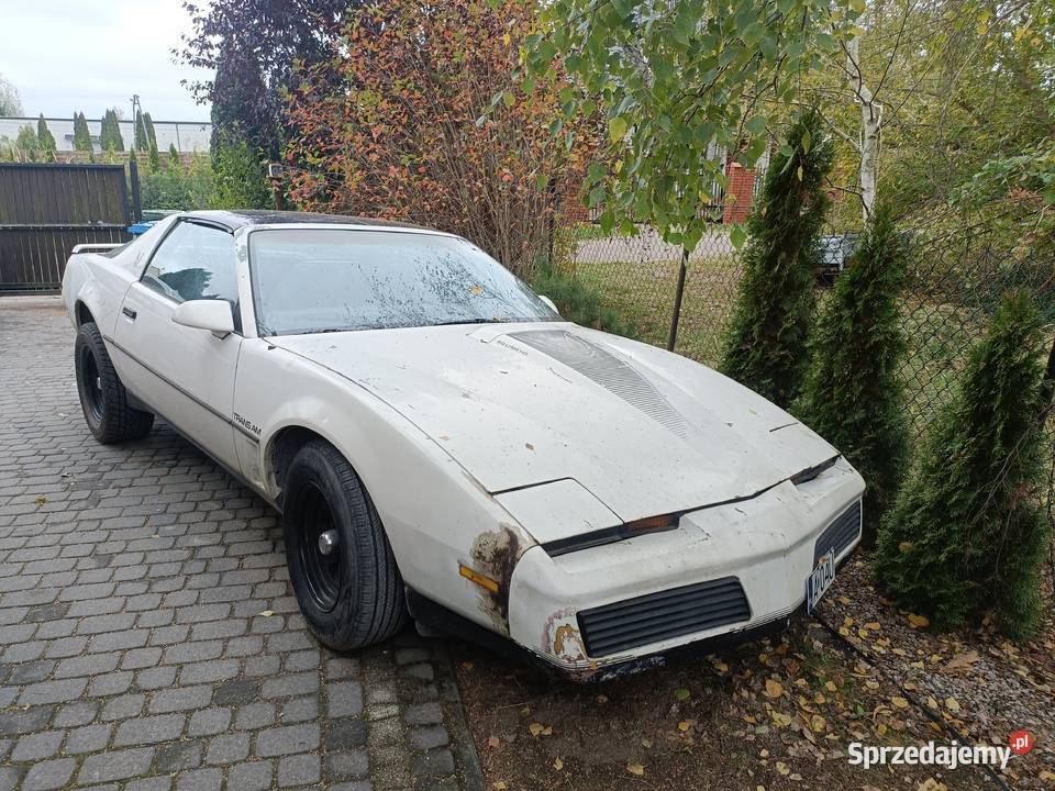 Pontiac Firebird 1984