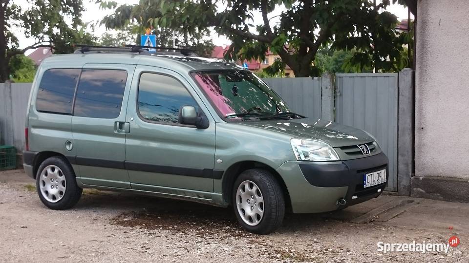 Peugeot Partner 16 benzyna panoramiczny dach ABS