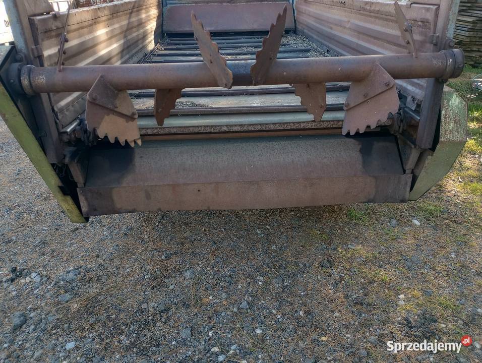 Rozrzutnik obornika jednoosiowy 35 tony brzeg Rozrzutniki obornika Skała