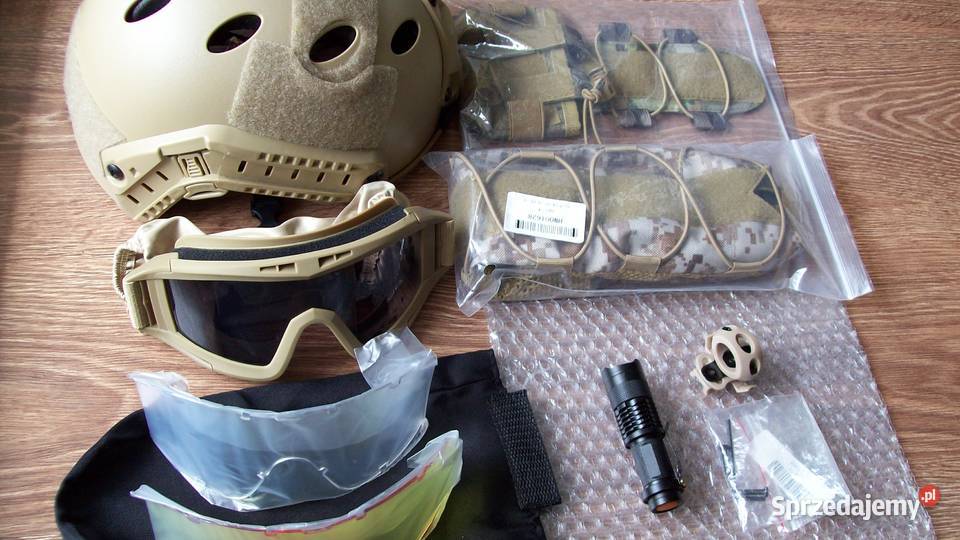 Kask taktyczny MH z dodatkami do wspinaczki pomorskie sprzedam