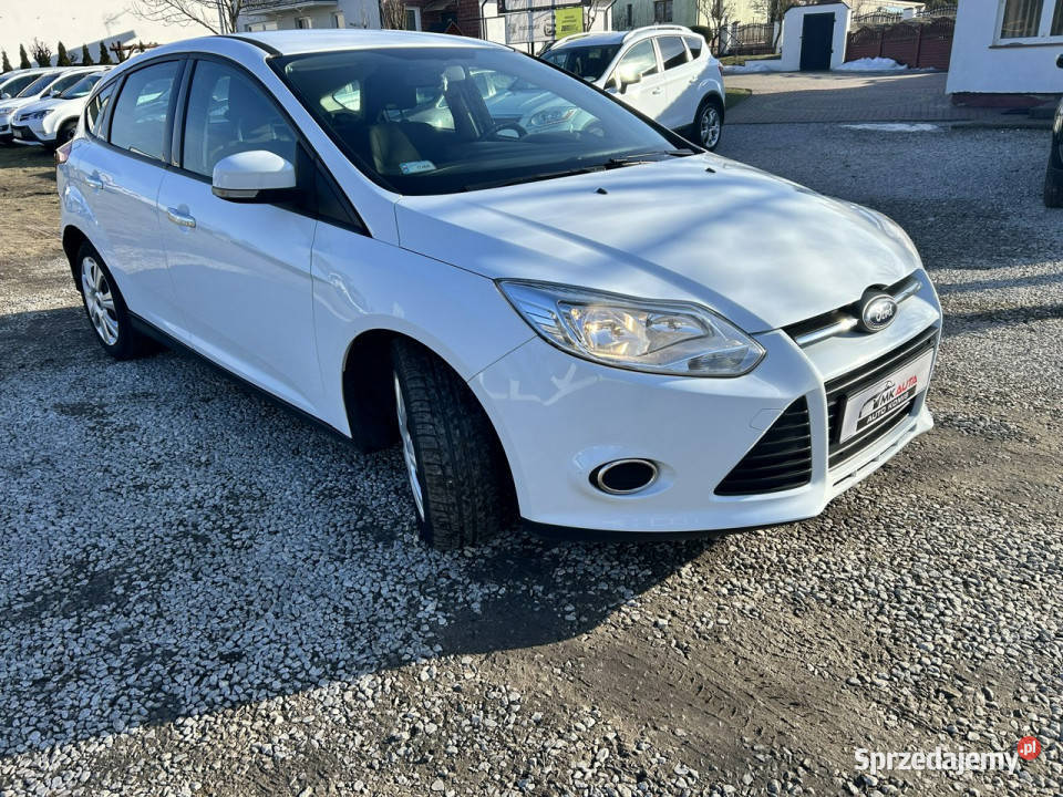 Ford Focus Mk3 20102018 garażowany Nowe Iganie