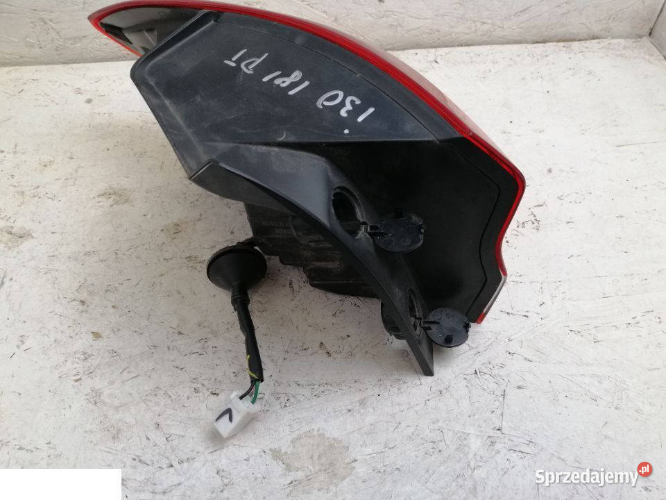 Hyundai I30 2018 lampa prawy tył hb Kozubszczyzna sprzedam
