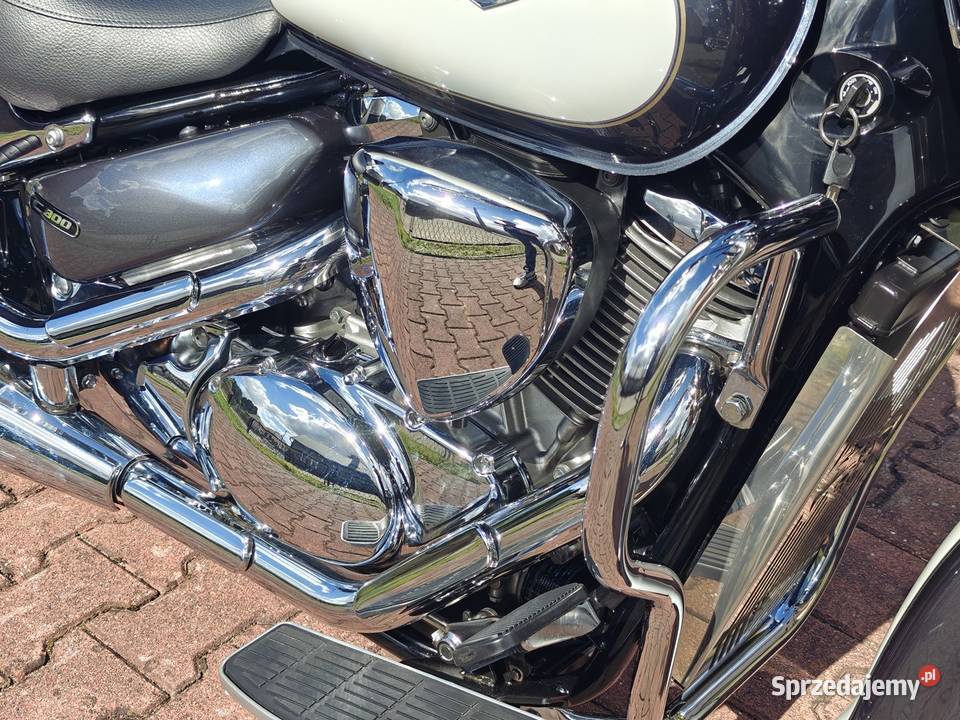 Suzuki C 800 C Intruder Volusia C800 RATY nieuszkodzony Libiąż