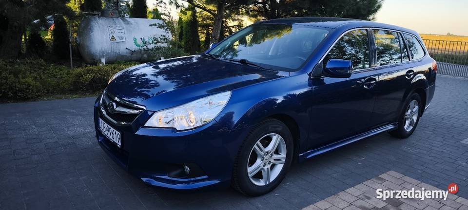 Subaru Legacy 2011 4x4 AWD benzyna automat lubelskie Józefów-Pociecha sprzedam