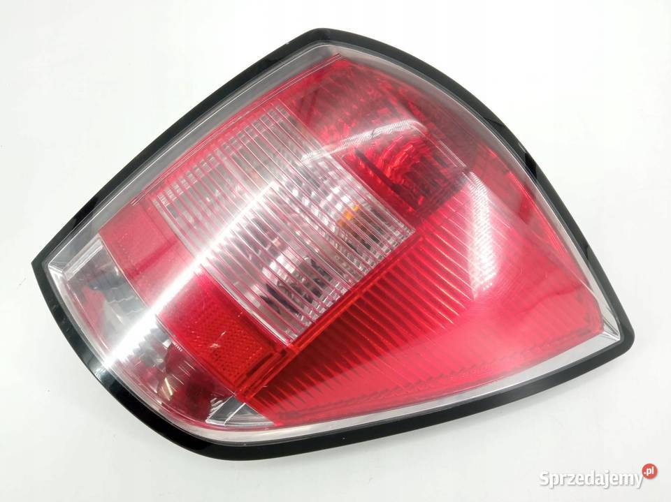 LAMPA TYŁ PRAWA KOMBI 13223674 Opel Astra III Części samochodowe