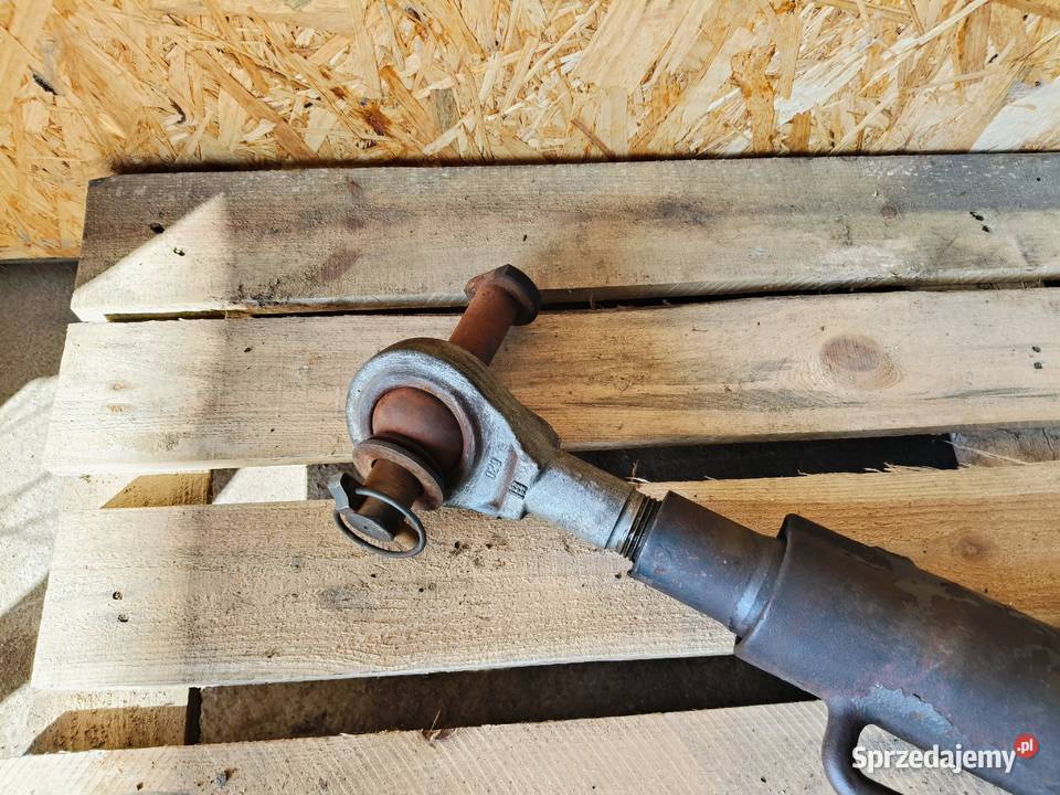 Claas Axion 840 CMatic 2013r 240 A31 Wieszak