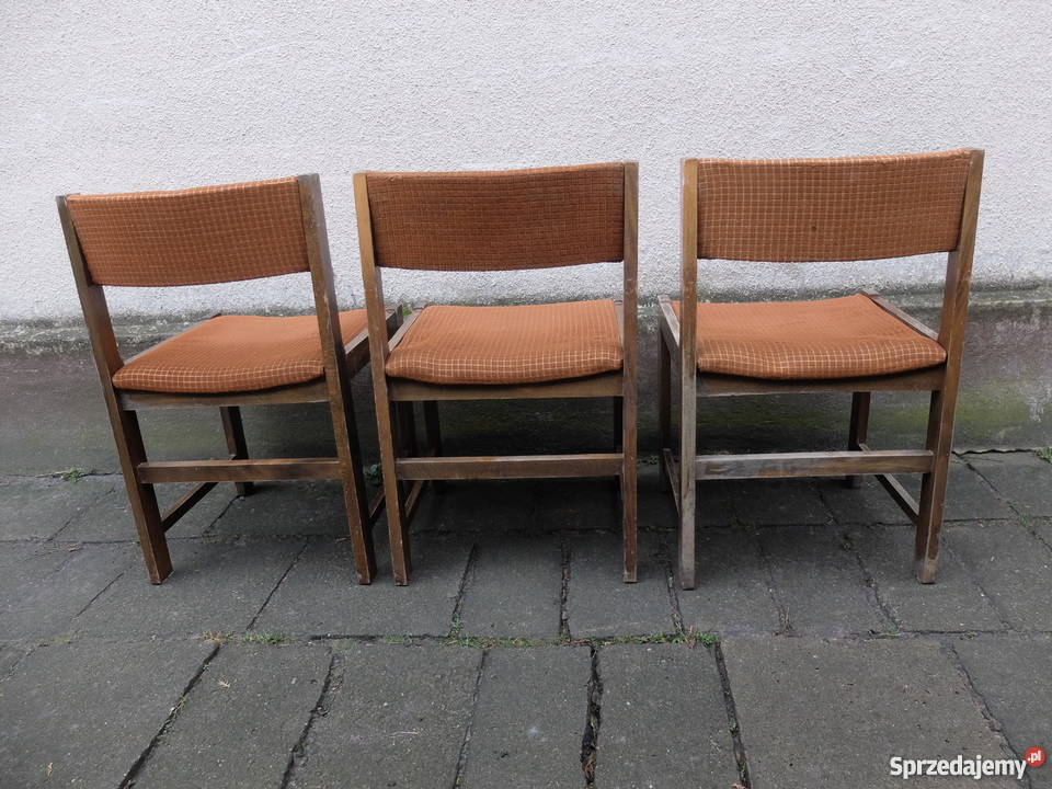 Krzesła tapicerowane z epoki PRL model Nysa z Kościan