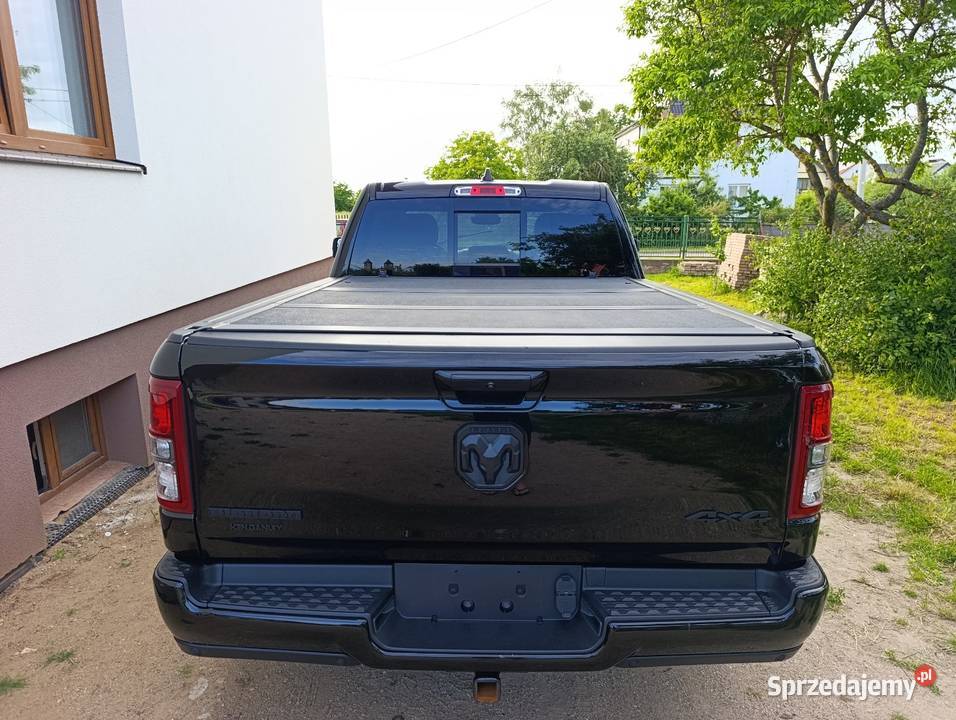 RAM1500 BIGHORN 2023r Auto w Polsce benzyna Grajewo