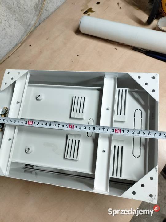 Skrzynka elektryczna metalowa nowa łódzkie Łubno