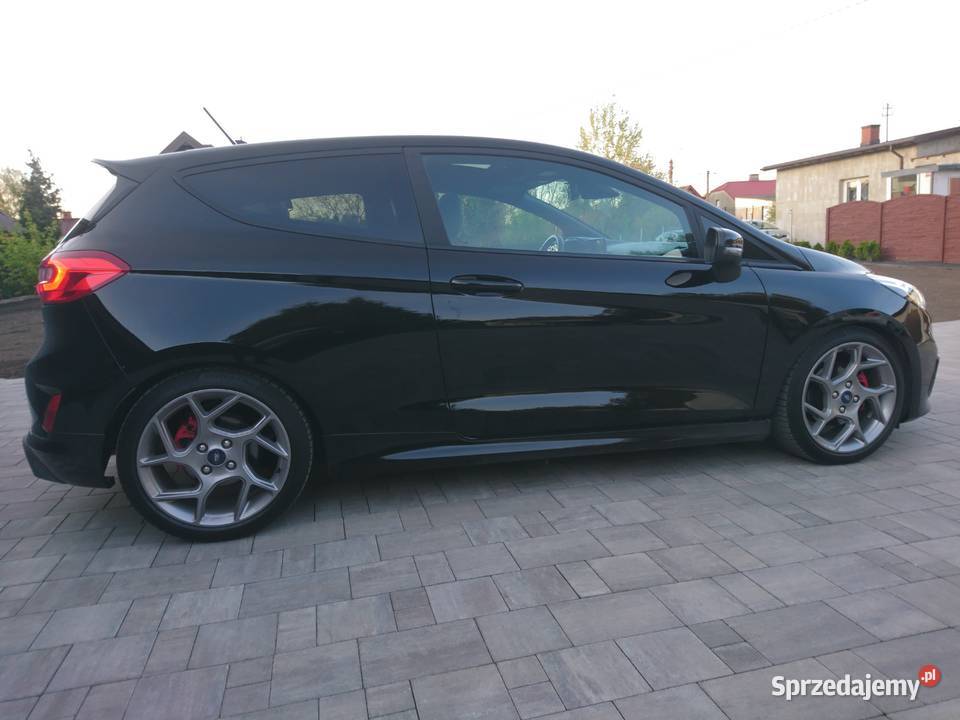 Ford Fiesta 15 MK8 ST