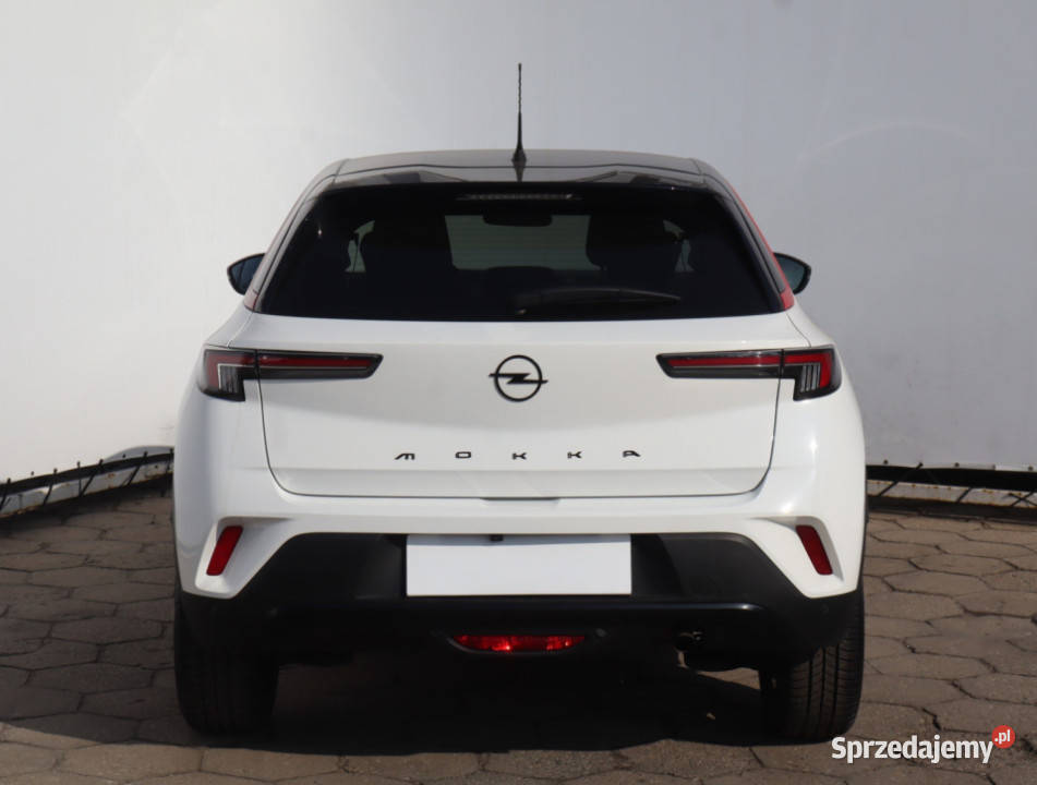 Opel Mokka 12 Turbo światła LED