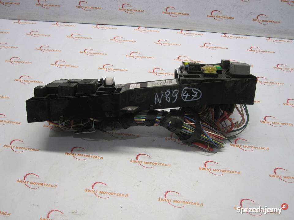 JAGUAR XF 10r skrzynka bezpieczników Skrzynki bezpieczników