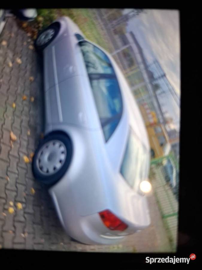 Audi A4B7 2007 16 benzyna 102 sedan przebieg Audi