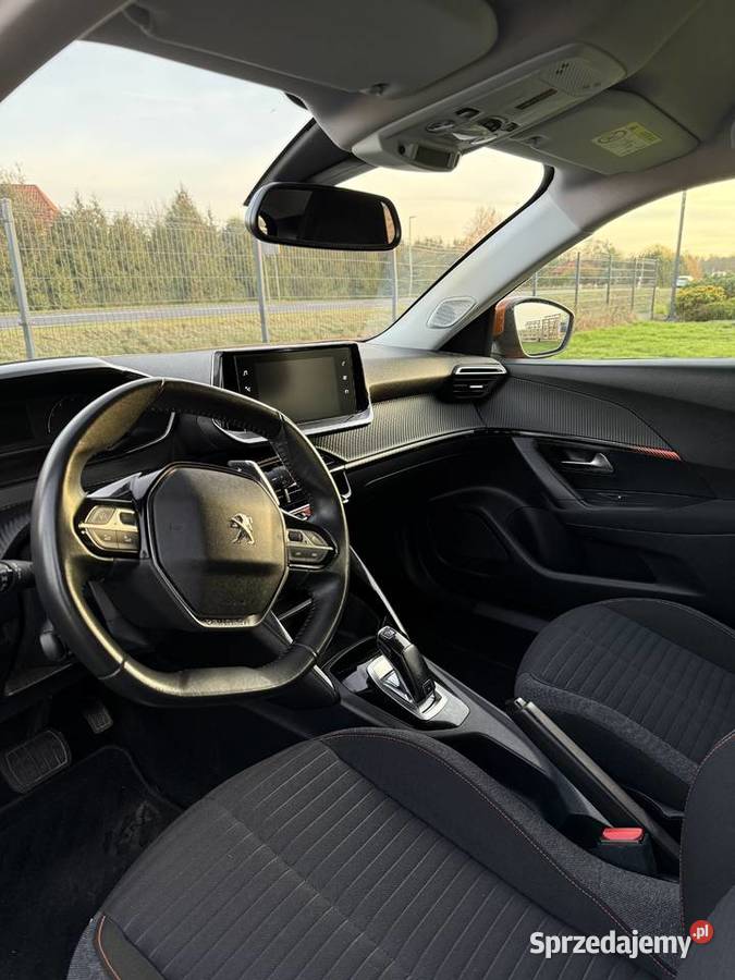 Peugeot 2008 12 turbo benzyna 130 2020 Turek