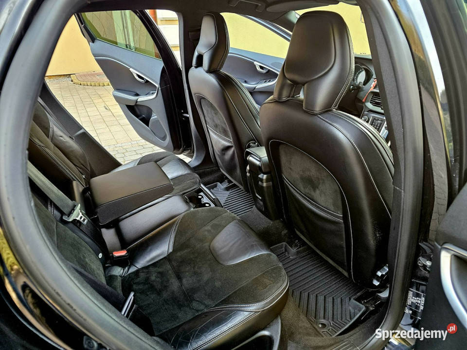 Volvo V40 RDesign Wirtual Piękny II 2012 Zagnańsk