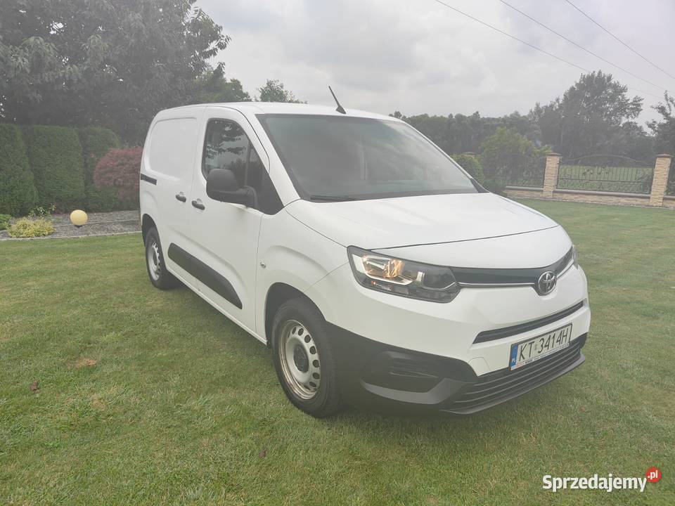 Toyota Proace City 2021r 15 102 Salon Polska Rok produkcji 2021