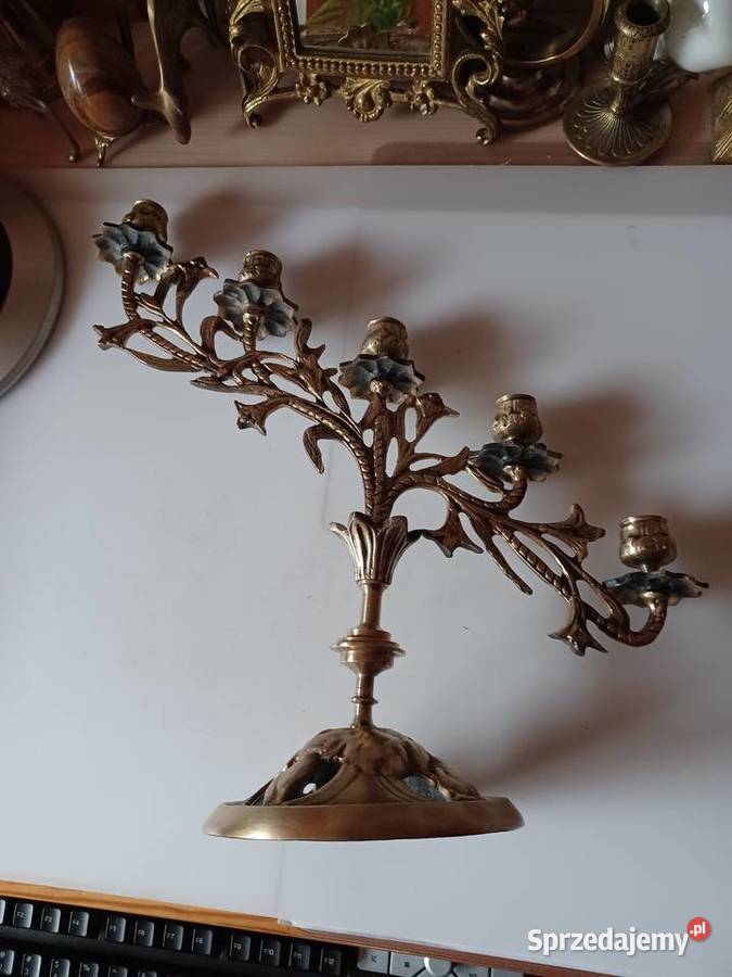 Piękny duży masywny świecznik mosiężny Poznań