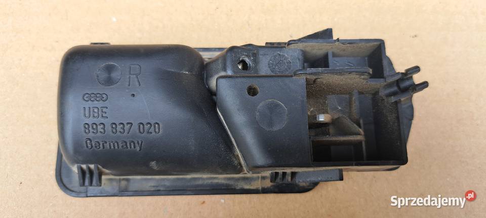 Klamka drzwi wewnętrzna prawa 893836020 Audi 80 Luzino