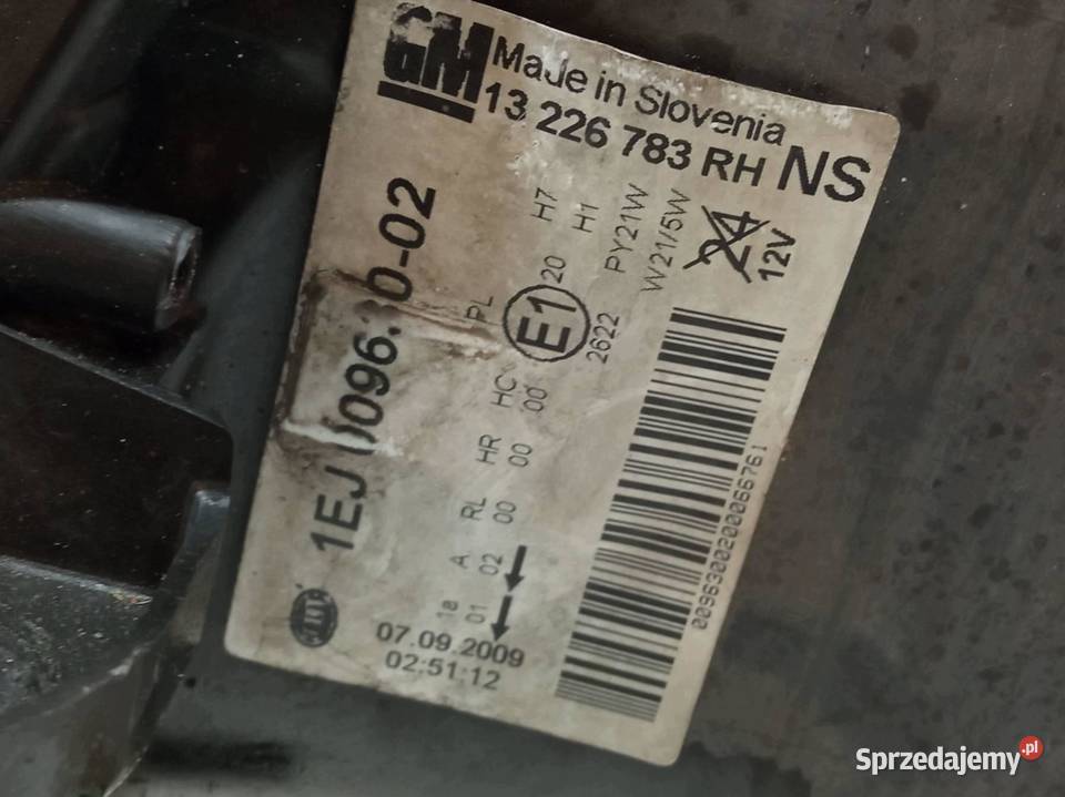 LAMPA PRZÓD PRAWA EUROPA H7 13226783 Opel świętokrzyskie