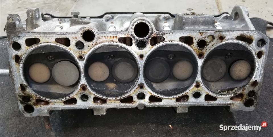 Głowica silnika cylindrów Audi 80 b4 20 ABK 115 osobowe