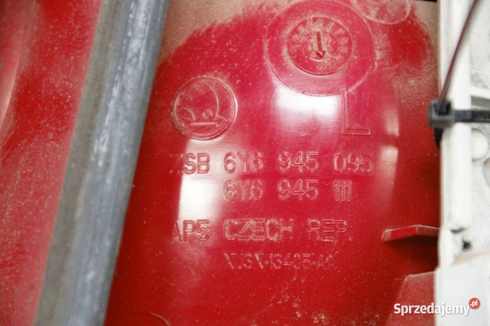 LAMPA LEWA TYŁ SKODA FABIA I 6Y6945 osobowe Części samochodowe