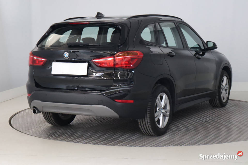BMW X1 sDrive18i relingi dachowe Zabrze sprzedam