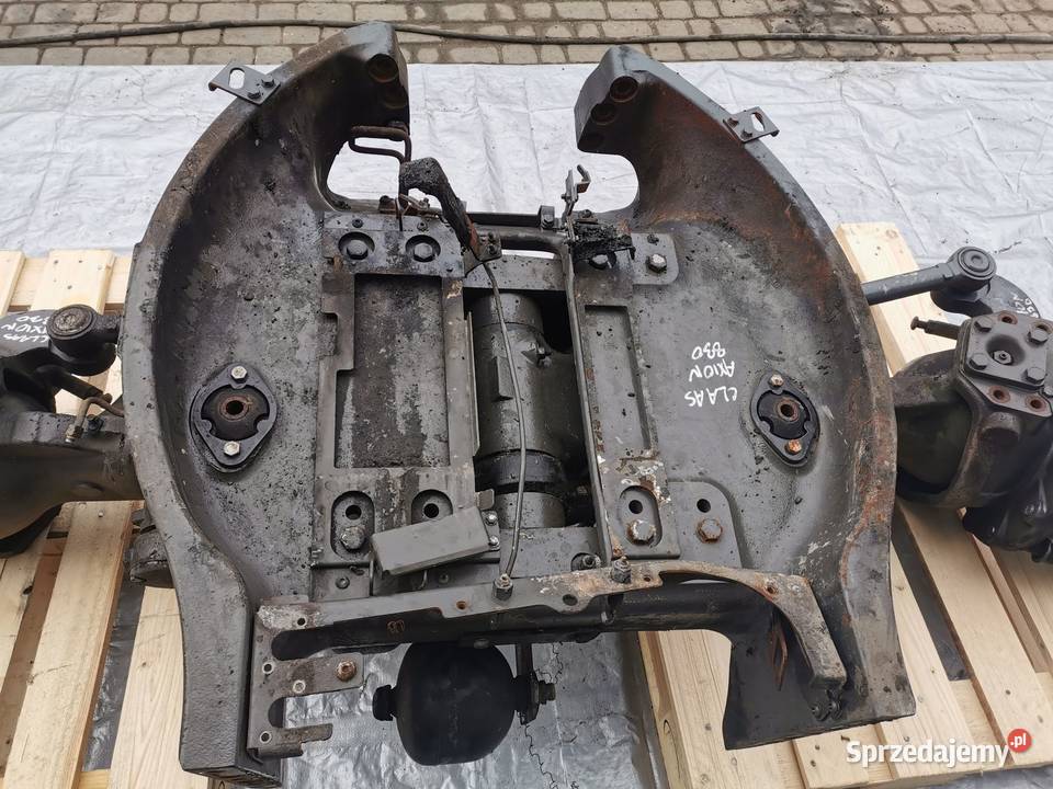 Wałek ataku Koło talerzowe Claas Axion Carraro Wilkowo