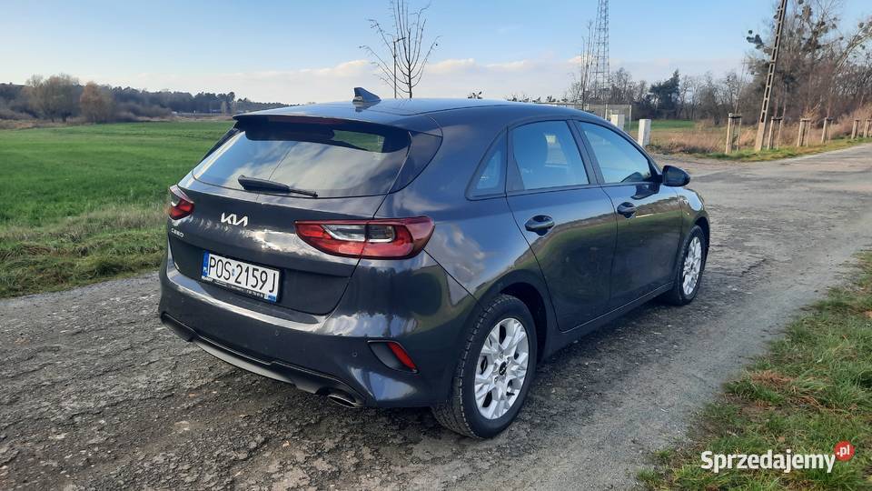 Kia Ceed 2022r LIFT 10 100 22 bogata wyposażenia welurowa tapicerka Samochody osobowe wielkopolskie Ostrów Wielkopolski