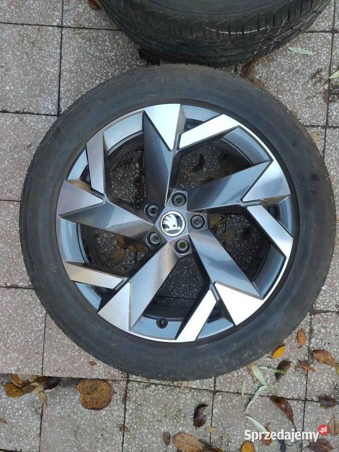 Oryginalne felgi Skoda Trisuli 19 opony letnie Samochodowe Bytów