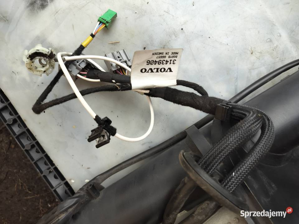 Volvo XC60 II 2019r oryginaln y elektryczny hak